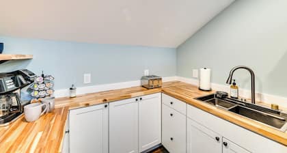 Old Forge Studio: Close to Lakes & Hiking Trails