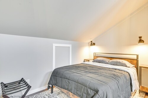 Old Forge Studio: Close to Lakes & Hiking Trails