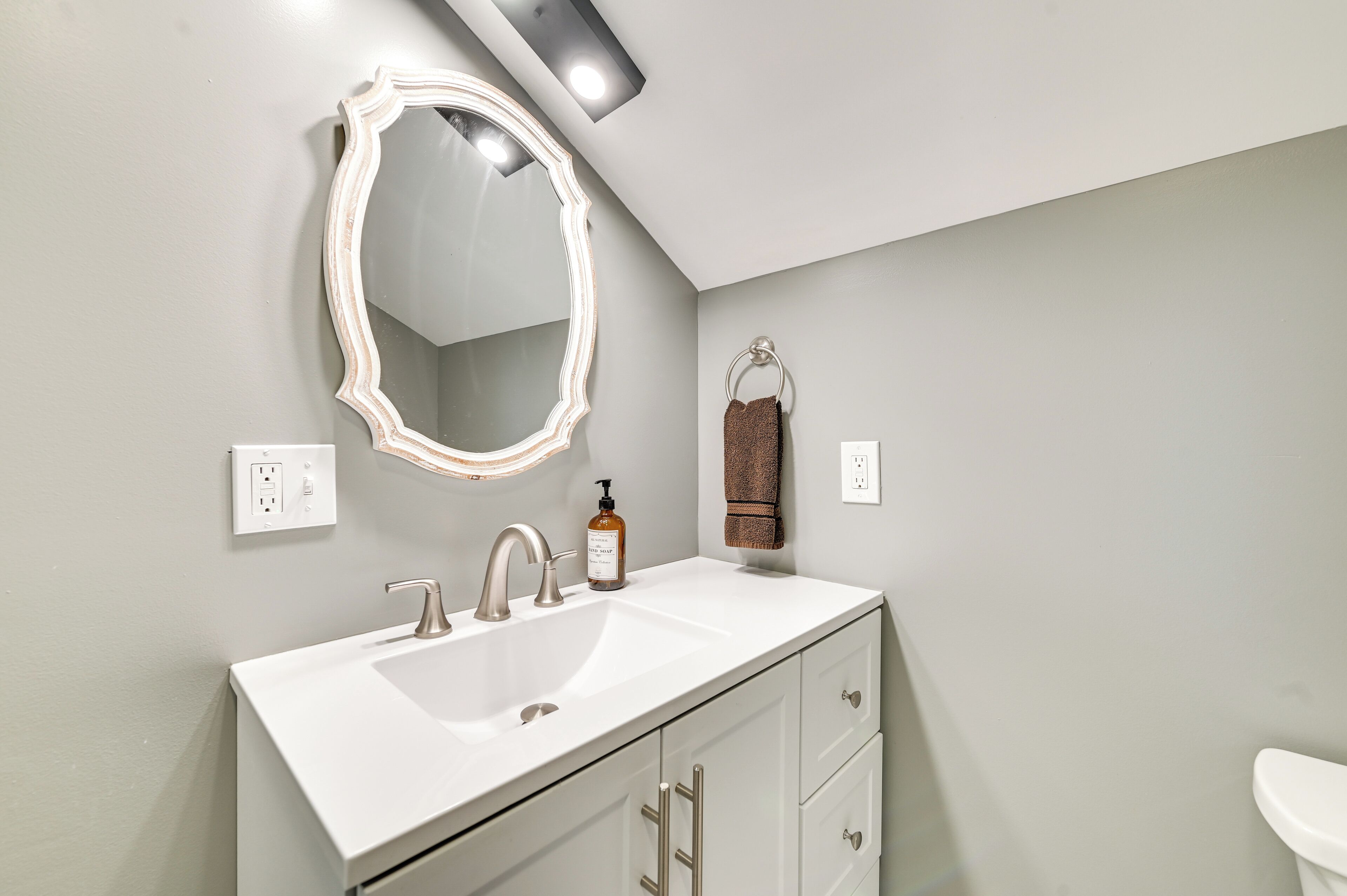 Apartment (0 Bedroom) | Interior