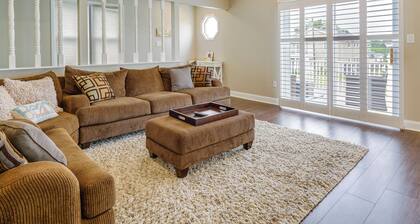 Brigantine Getaway: Walk to the Beach!