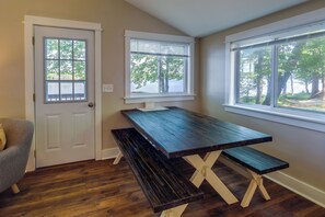 Cottage (2 Bedrooms) | Nội thất