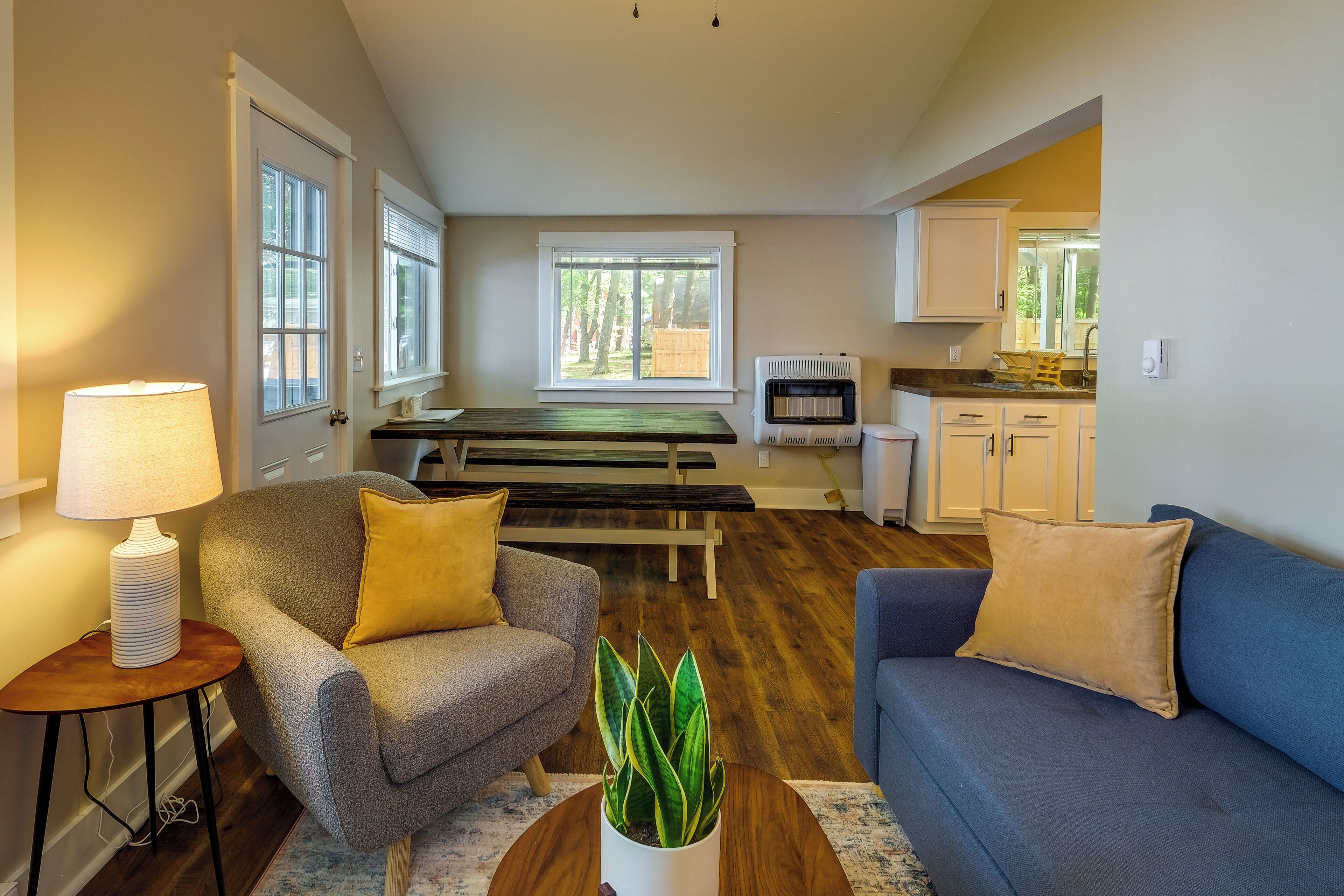 Cottage (2 Bedrooms) | Interior