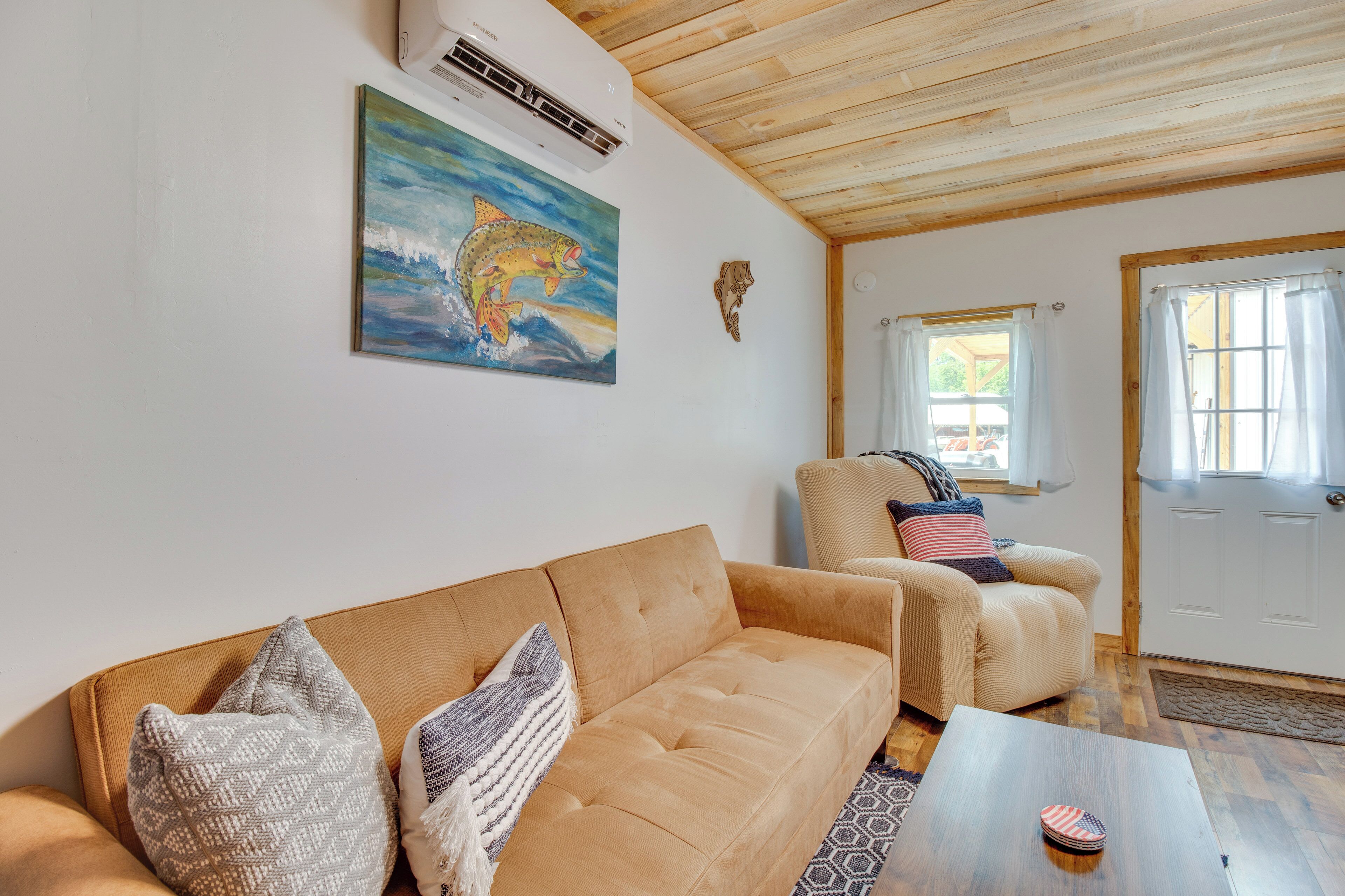 Apartment (0 Bedroom) | Interior