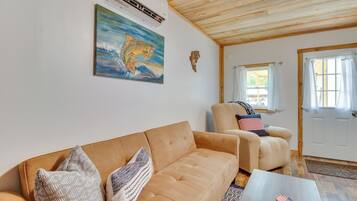 Apartment (0 Bedroom) | Interior