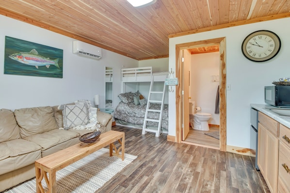 Apartment (0 Bedroom) | Interior - Norfork Studio by White River: Ideal for Fishing! (Norfork)