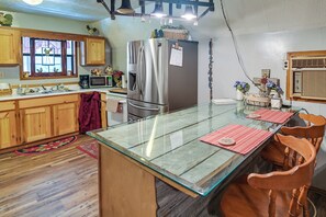 House (1 Bedroom) | Interior