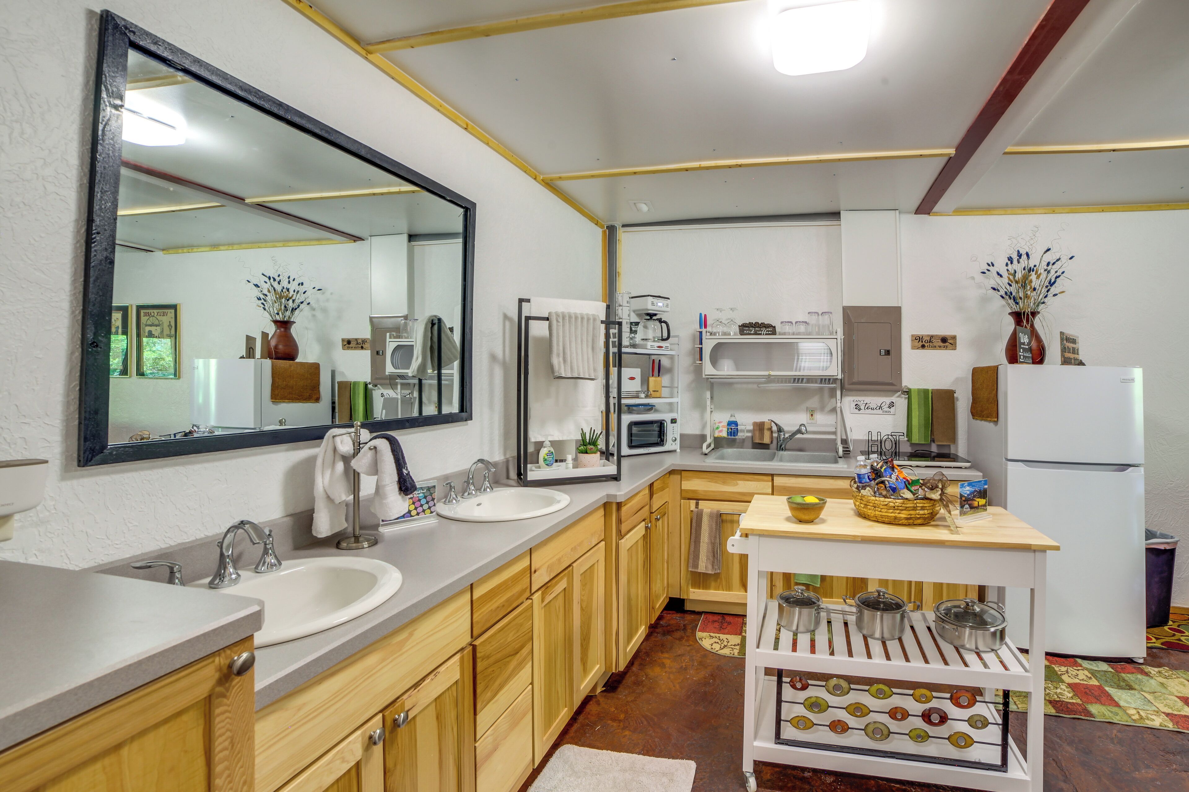 Apartment (0 Bedroom) | Interior