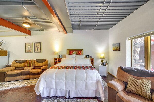 Apartment (0 Bedroom) | Interior - Cozy Great Falls Studio on the Missouri River! (Great Falls)
