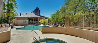 Tucson Oasis: Heated Pool, Tennis Court, Hiking!