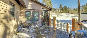 Cozy Lead Cabin w/ Deck < 1 Mi to Ski Slopes!