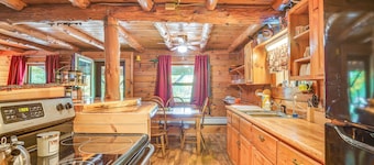 Charming Wellesley Island Cabin Near State Parks