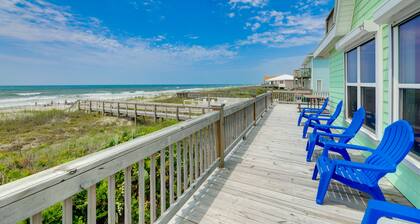 Emerald Isle Retreat - Steps Away From Beach!