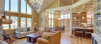 Hot Tub + Golf Course Views: Luxe Sturgis Home!