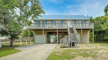 House (3 Bedrooms) | Front of property