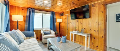 Cottage (2 Bedrooms) | Interior