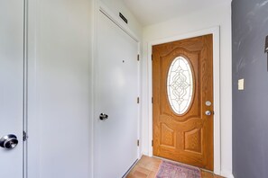 House (3 Bedrooms) | Interior - Three Family Lake House in Queensbury! (Lake George)