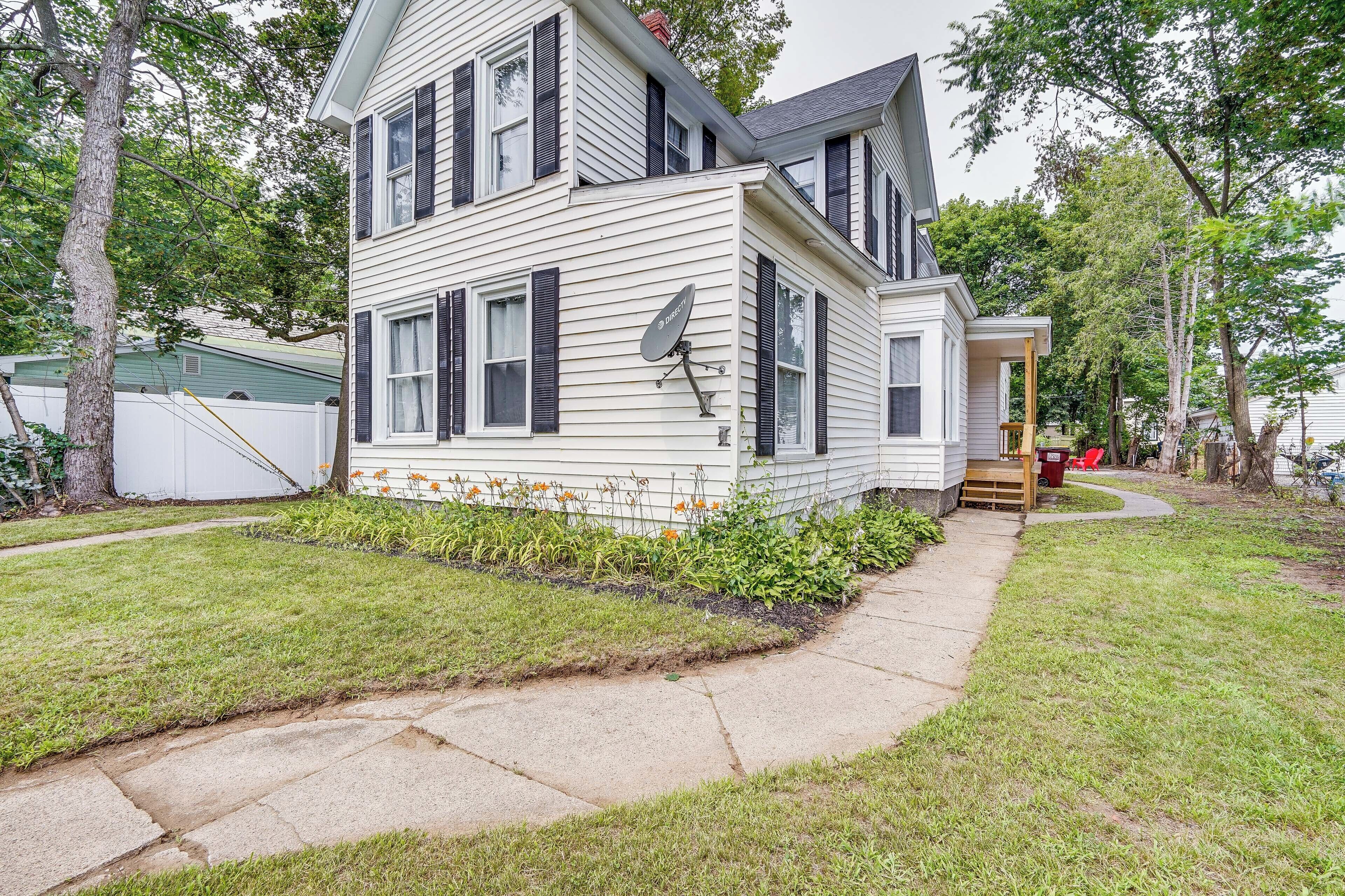 House (4 Bedrooms) | Interior
