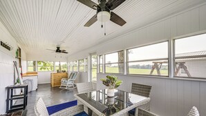 บ้านพัก (2 Bedrooms) | ภายใน