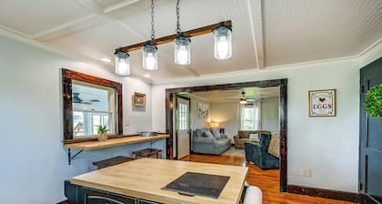 Dobson Farmhouse w/ Scenic Porch - Near Vineyards!