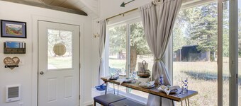 Eureka Vacation Rental: Steps to Creek & Fishing!