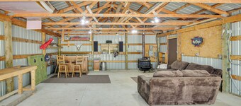 Rustic Sturgis Cabin Rental in Black Hills Forest!