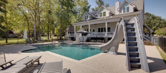 Lake Livingston Paradise: Outdoor Pool w/ Slide!