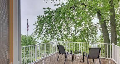 Sheboygan Getaway w/ Deck + On-site Lake Access!