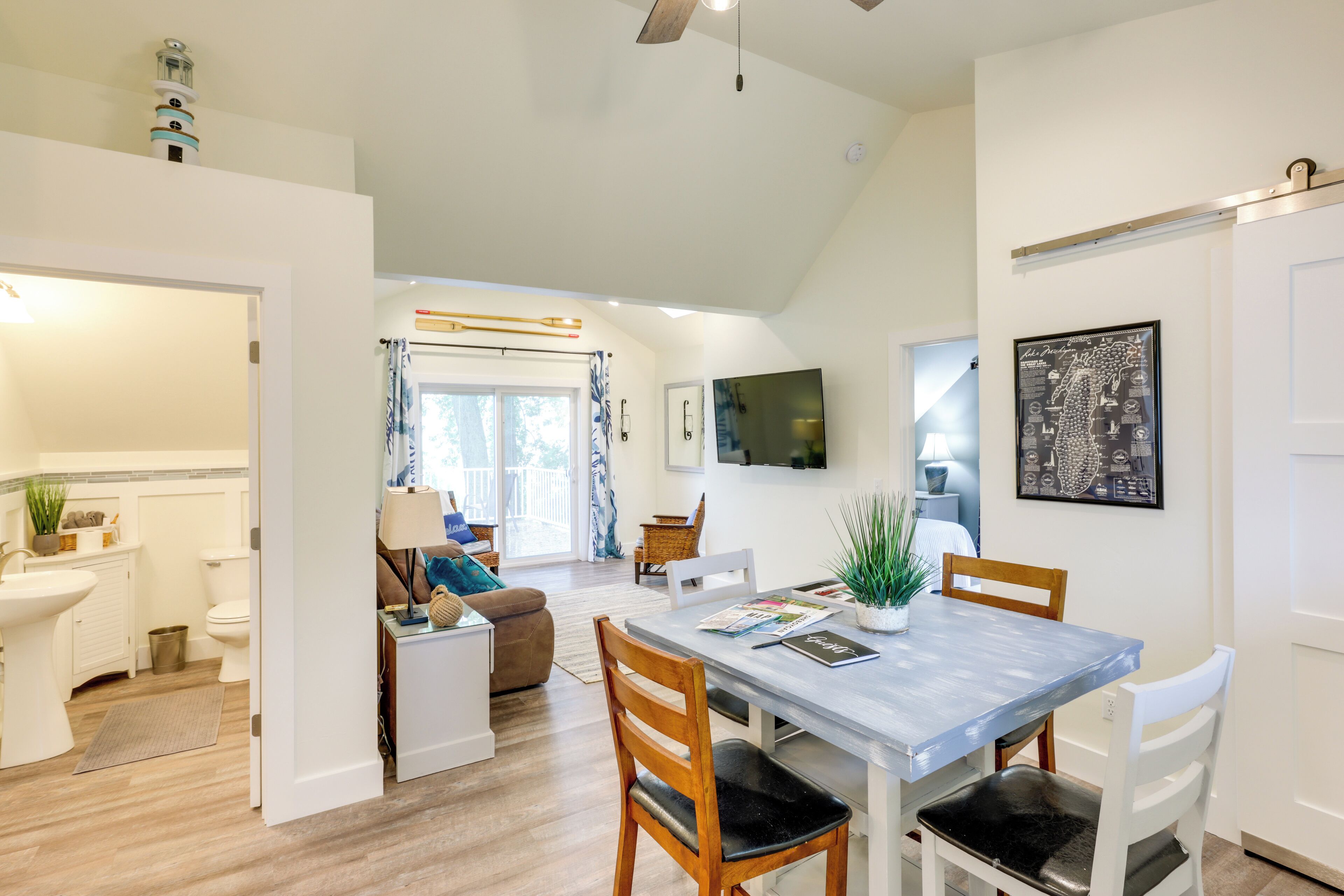 Apartment (2 Bedrooms) | Bahagian dalam