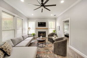 House (3 Bedrooms) | Interior - Pottboro Vacation Rental w/ Private Hot Tub! (Pottsboro)