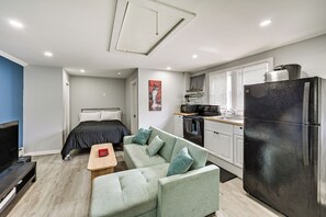 Apartment (0 Bedroom) | Bahagian dalam
