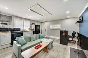 Apartment (0 Bedroom) | Bahagian dalam