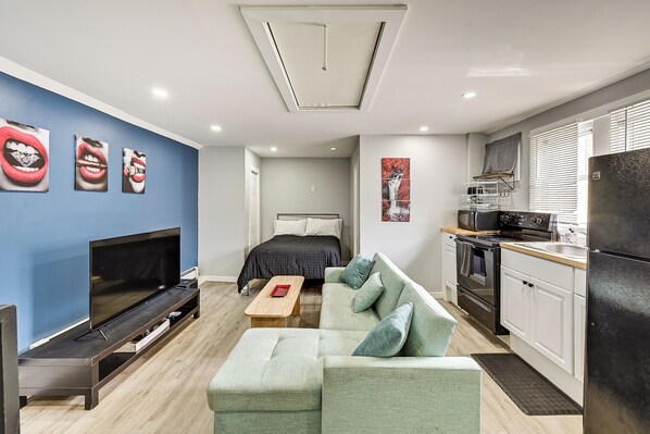 公寓 (0 Bedroom) | 客廳 | 遊戲機