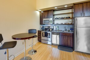 Interior - Centrally Located Harrisburg Studio Near Downtown! (Harrisburg)