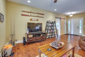 Cottage (2 Bedrooms) | Interior
