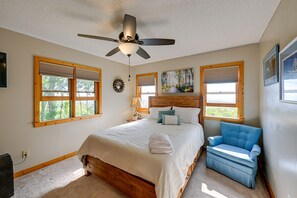 House (2 Bedrooms) - Cullowhee Mountain Retreat w/ Deck and Fire Pit! (Cullowhee)