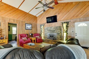 Casa (2 Bedrooms) | Interior