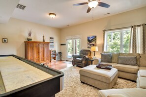 House (3 Bedrooms) | Interior - Blue Ridge Mountain Home w/ Sunroom: Pets Welcome (Fairview)