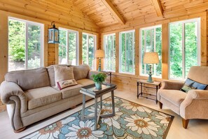 House (3 Bedrooms) | Interior - Blue Ridge Mountain Home w/ Sunroom: Pets Welcome (Fairview)