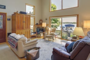 House (2 Bedrooms) | Interior