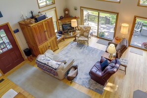 House (2 Bedrooms) | Interior - Lakefront Vandalia Home w/ Boat Dock & Gas Grill! (Vandalia)