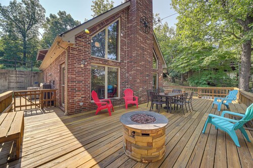 Boat Dock & Fire Pit: Lakefront Paradise in Eucha!