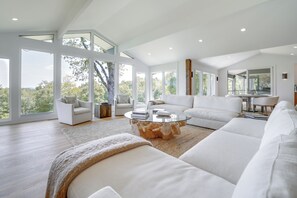 Interior - Luxurious Mountain Retreat w/ Long Range Views! (Cashiers)