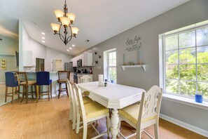 منزل (4 Bedrooms) | المنشأة من الداخل