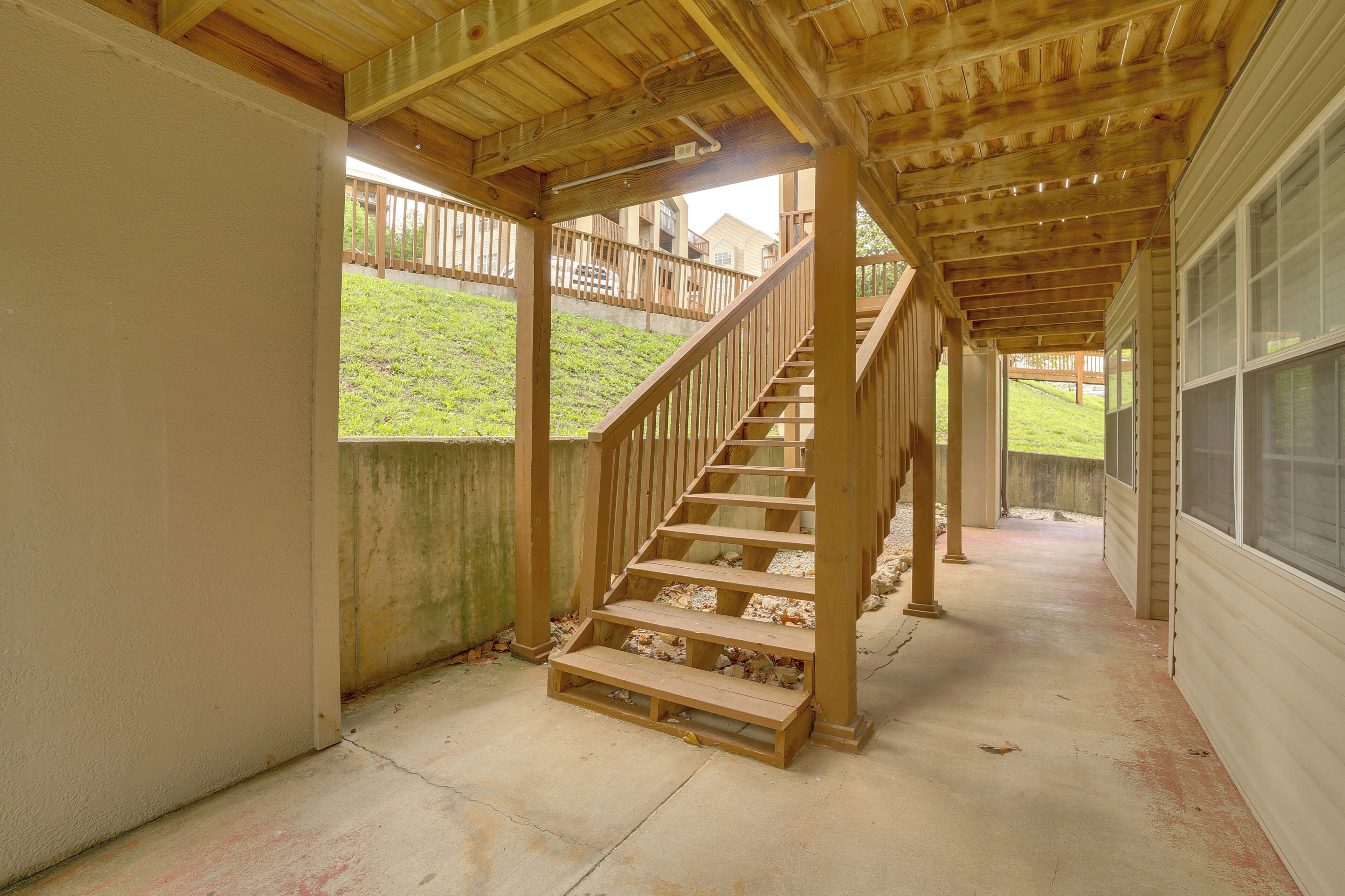 المنشأة من الداخل