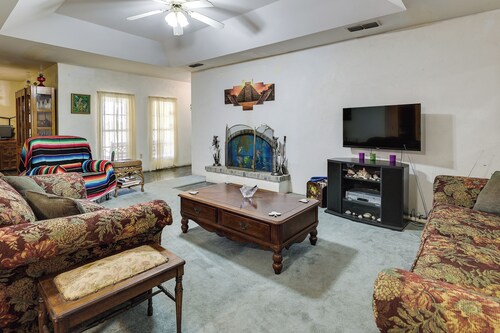 Screened Porch: Remote Harlingen House!