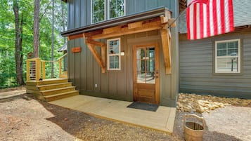 Cottage (2 Bedrooms) | Interior