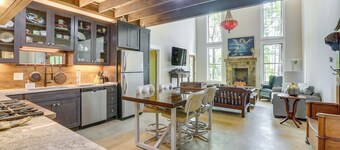 Charming Eclectic Vacation Rental w/ Beach Access!