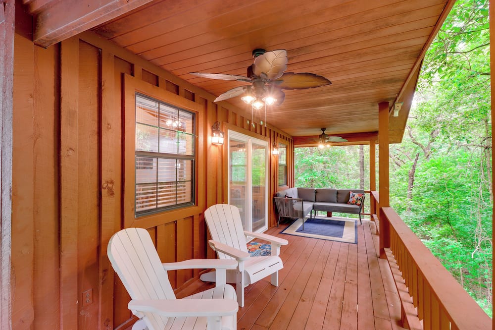 Woodsy Gassville Getaway ~ 3 Mi to White River! - Cotter, AR