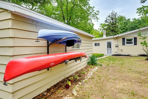 Cozy Montello Hideaway Near Puckaway Lake Access!