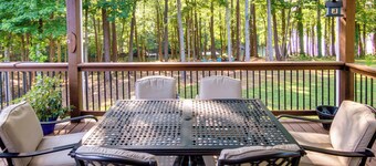 Anderson Lakefront Vacation Rental w/ Deck